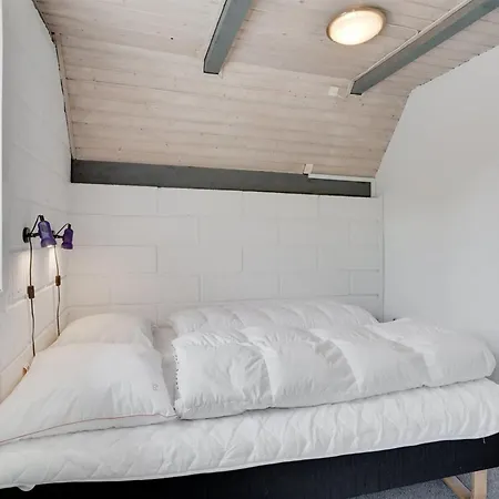 Amelia - 250m To The Fjord By Interhome Semesterbostad